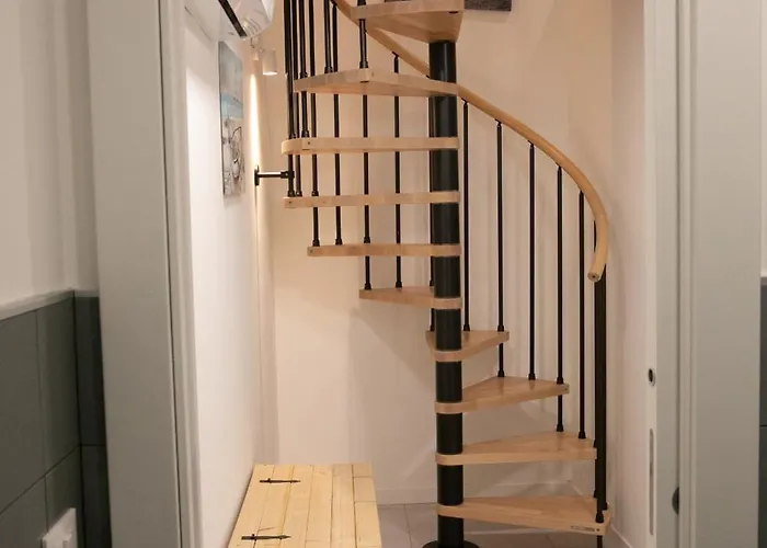 A Due Passi Dal Molo By Wonderful Italy Apartment