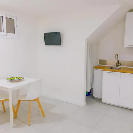 A Due Passi Dal Molo By Wonderful Italy Cefalù